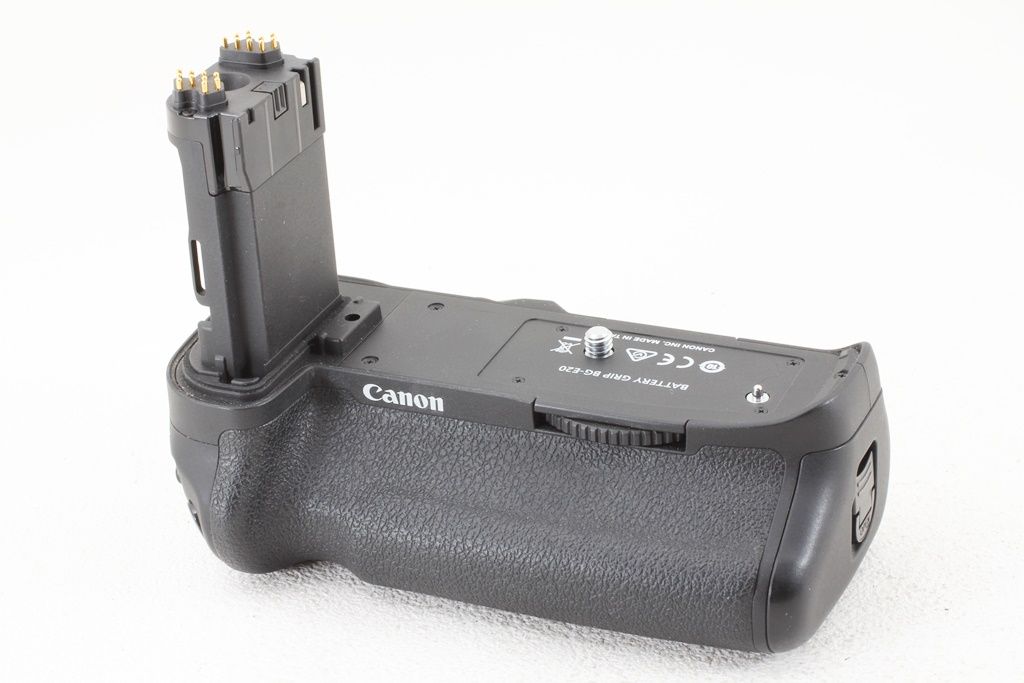美品 Canon キヤノン BG-E20 バッテリーグリップ EOS 5D MarkIV 専用