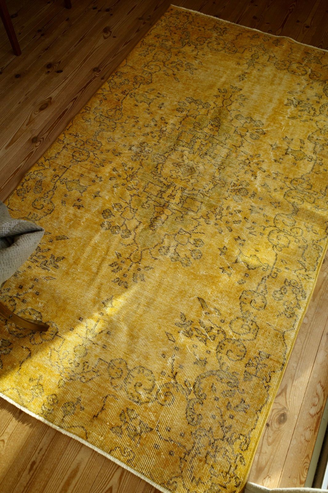 トルコ ヴィンテージラグ イエローオーバーダイ - メルカリ