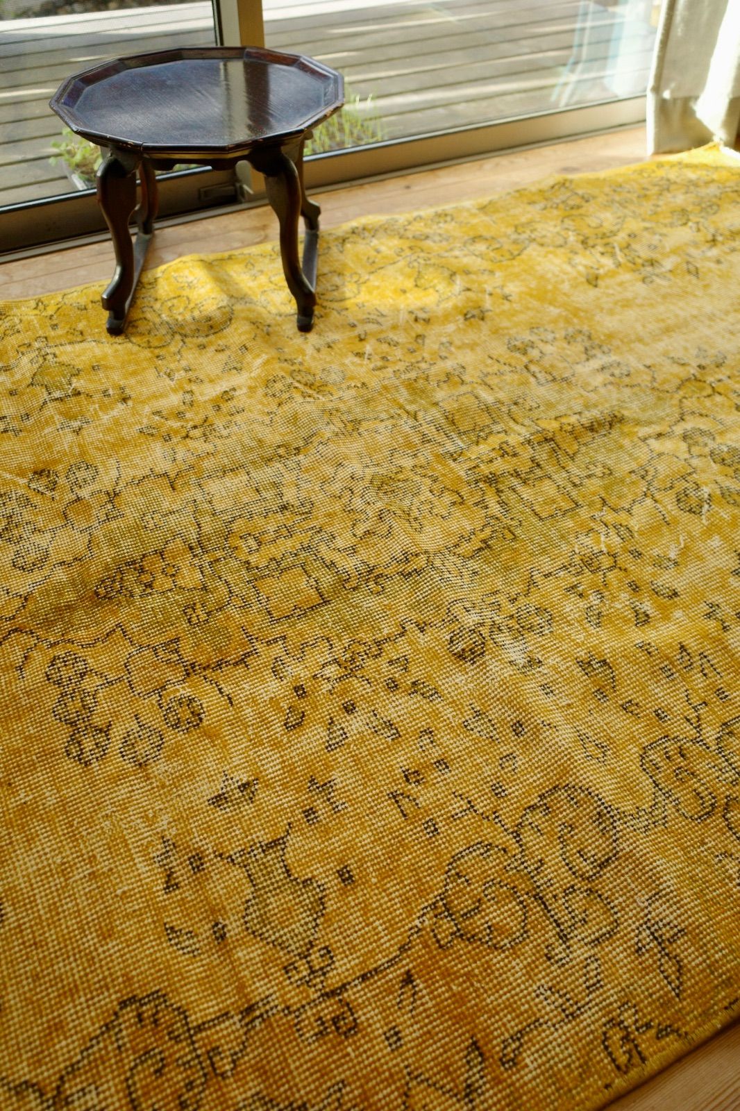 イエローラグ　ヴィンテージラグ　トルコラグ　絨毯 トルコ ヴィンテージラグ イエローオーバーダイ - メルカリ