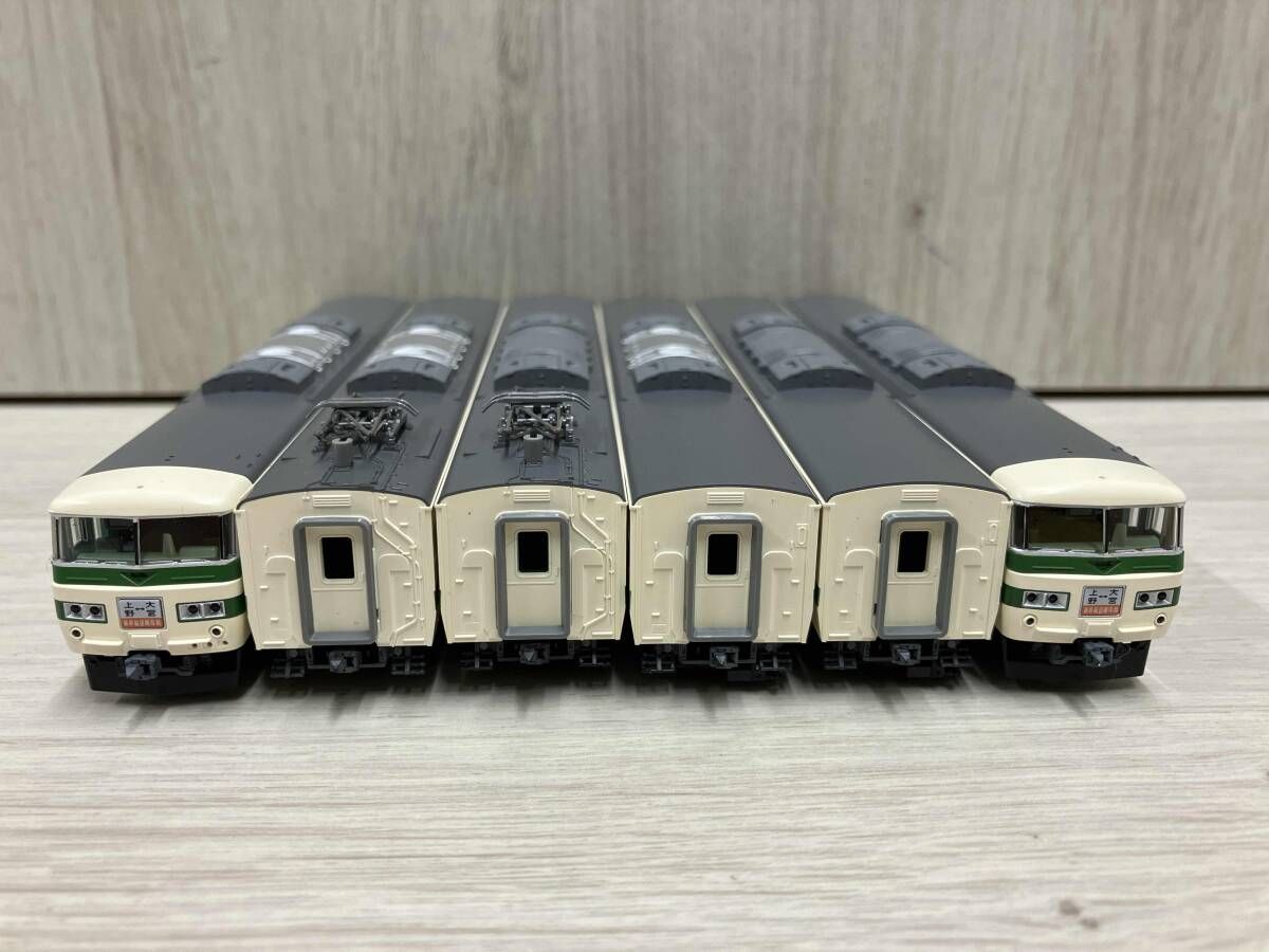 トミックス JR185系0番台特急電車（なつかしの新幹線リレー号）セット TOMIX 185 0系特急電車（なつかしの新幹線リレー号）セット 品番