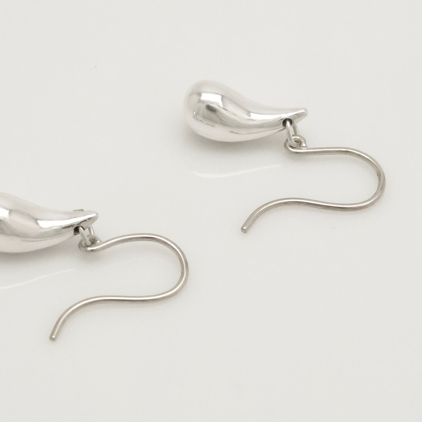 美品】ティファニー TIFFANY&Co. ティアドロップ エルサペレッティ