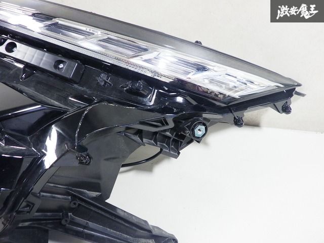 ノア ZWR90W MZRA90W 純正 左 ヘッドライト ICHIKOH V1-1 (N2) トヨタ