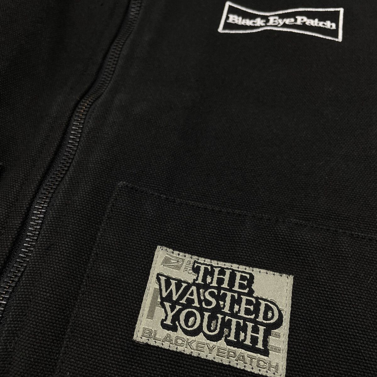 【希少L】ブラックアイパッチ×WASTED YOUTH ベスト カーキ 刺繍 希少L】ブラックアイパッチ×WASTED YOUTH ベスト カーキ 刺繍
