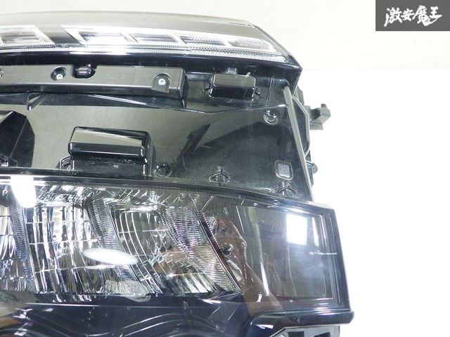 ヴォクシー ZWR90 ヘッドライト左右セット ヴォクシーZWR90ヘッド