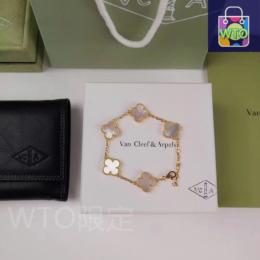 Van Cleef & Arpels] アルハンブラ マザーオブパール ペンダントセット