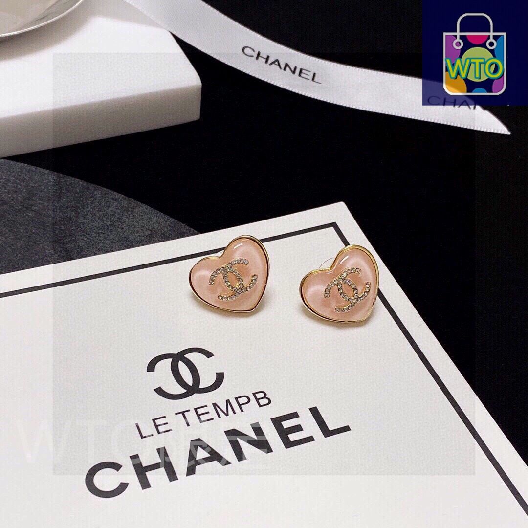今日特価】Chanel クラシック ピンク ハート ダブル C ピアス 送料無料