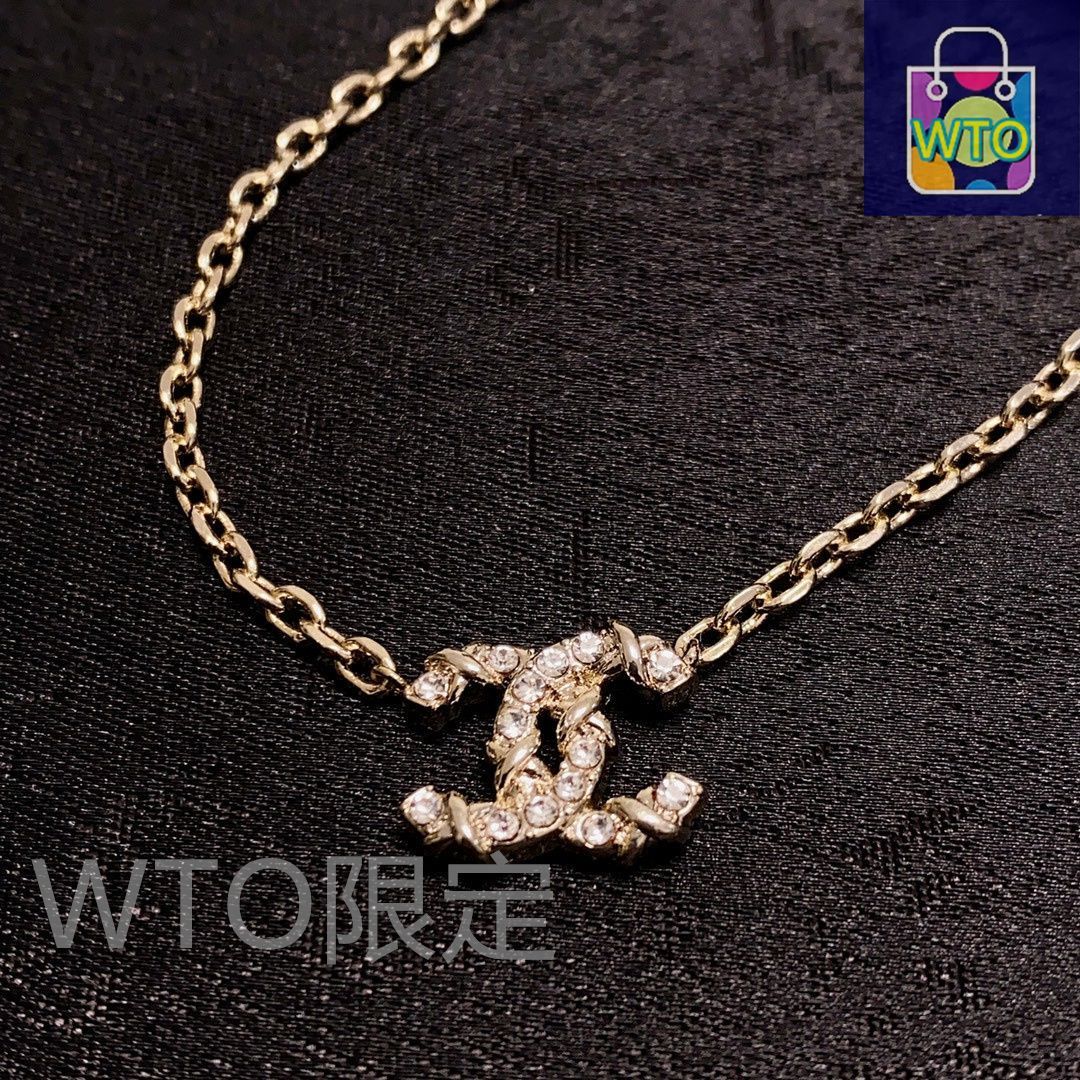 今日特価】Chanel 最新ダブル C シャンパンゴールド ダイヤ ペンダント