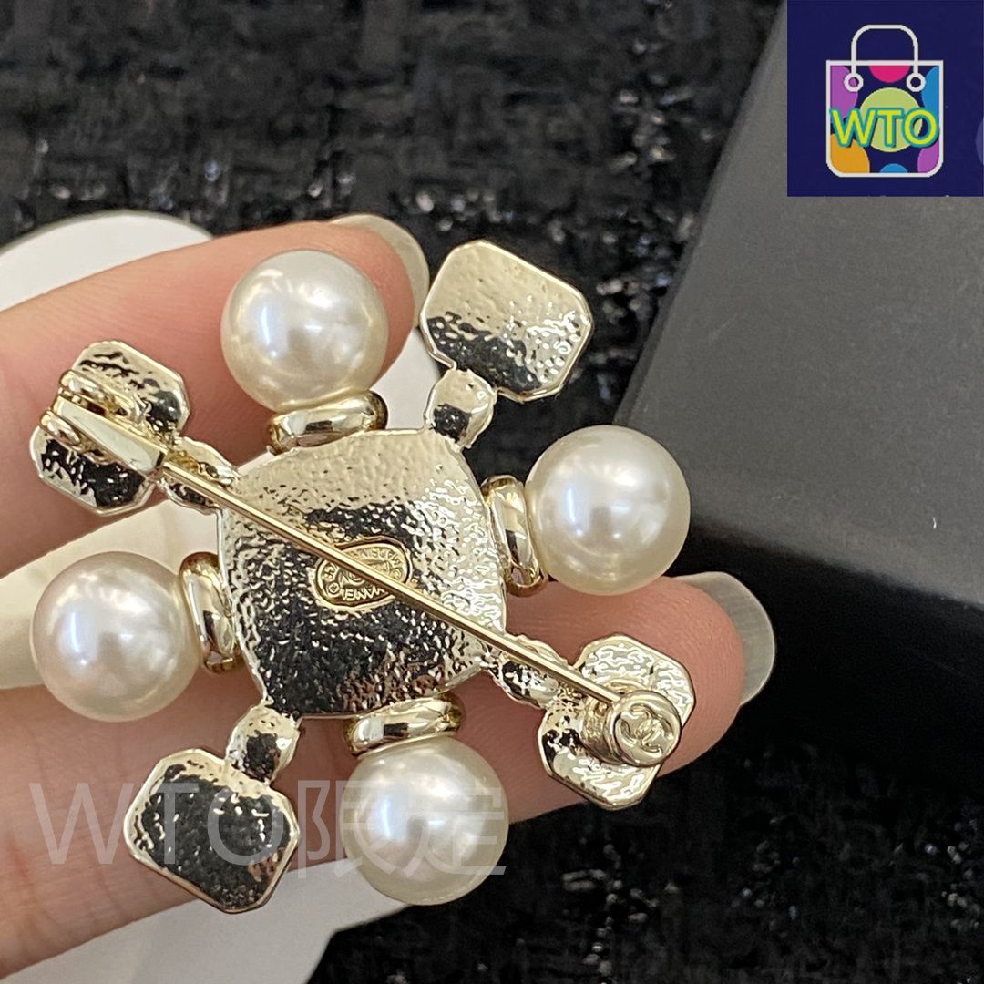今日特価】CHANEL シャネル 22 年 高級ハンドメイド ブローチ? - メルカリ
