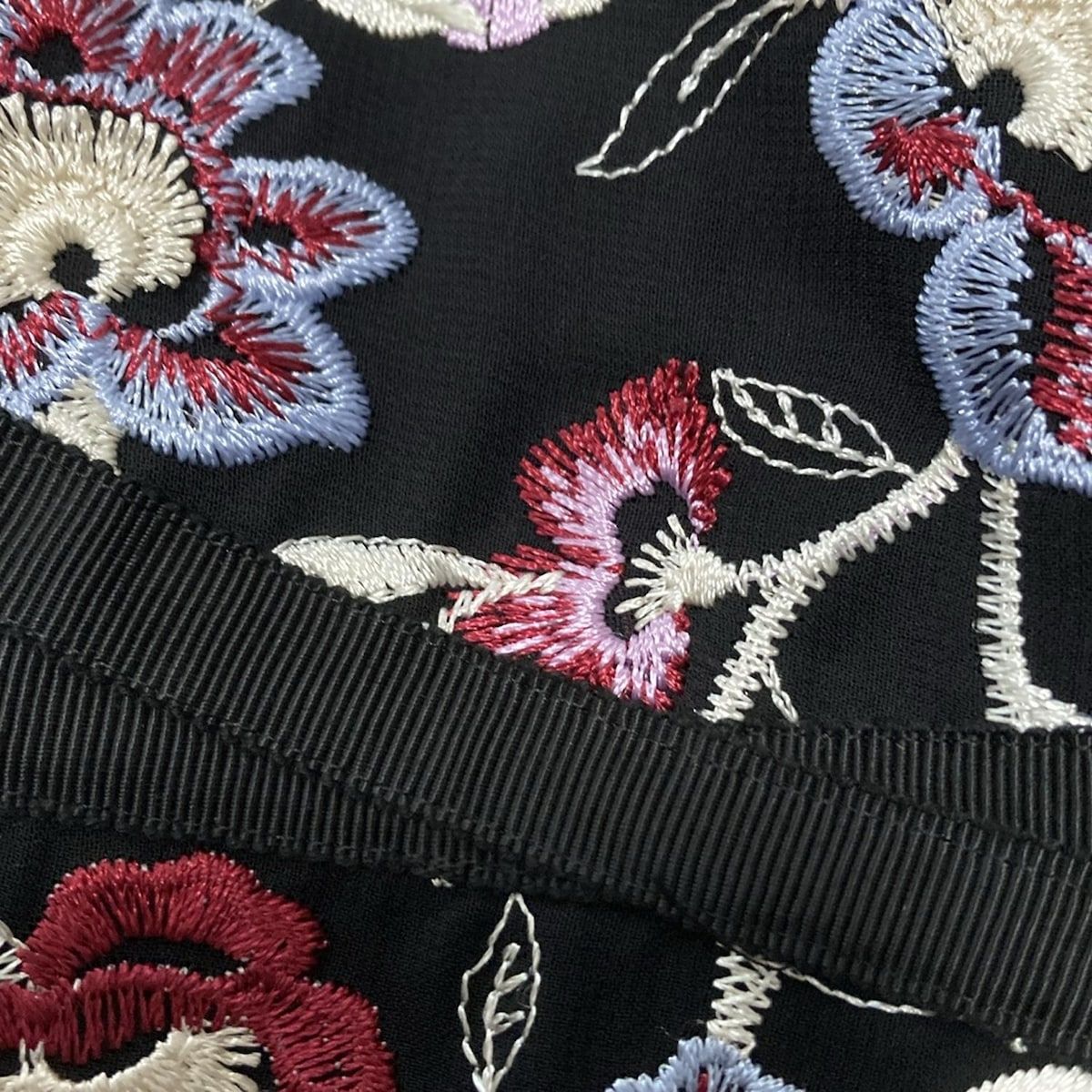 ローズティアラ　花柄ワンピース　半袖　ネイビー　サイズ46 楽天市場】ローズティアラ 46の通販