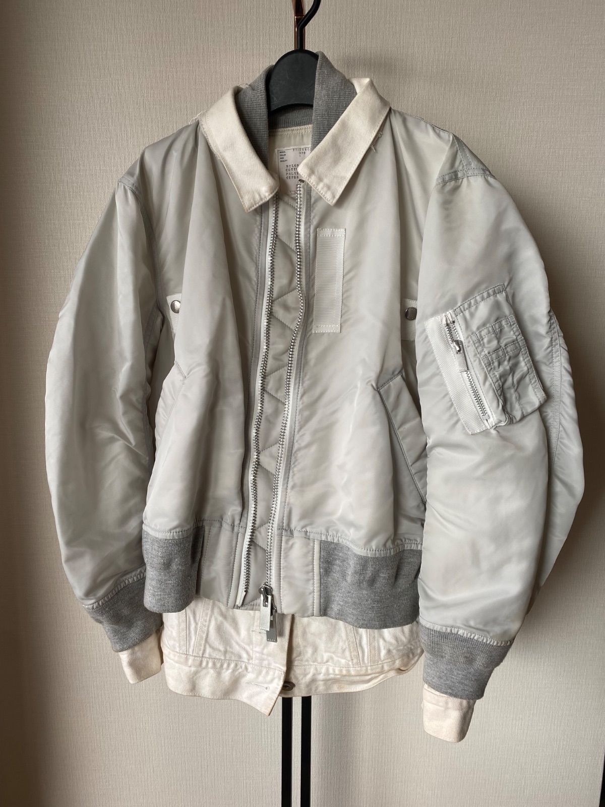 sacai サカイ MA-1 ブルゾン ダブルジップ グレー×ホワイト - メルカリ