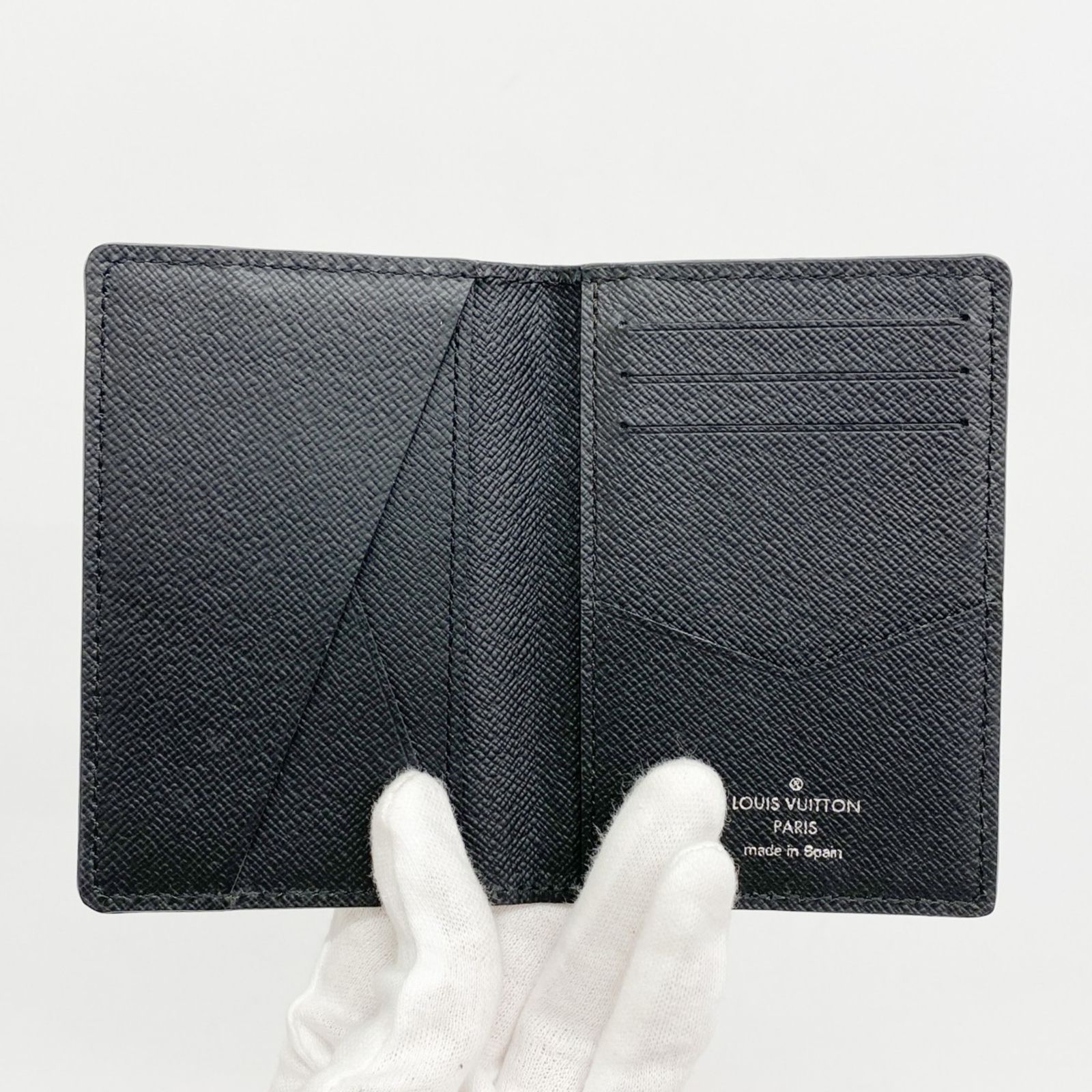 新型 極美品✨ルイヴィトン 名刺入れ エピ オーガナイザー ドゥ ポッシュ 黒 ルイ・ヴィトン(Louis Vuitton) ルイ・ヴィトン 名刺入れ・カード