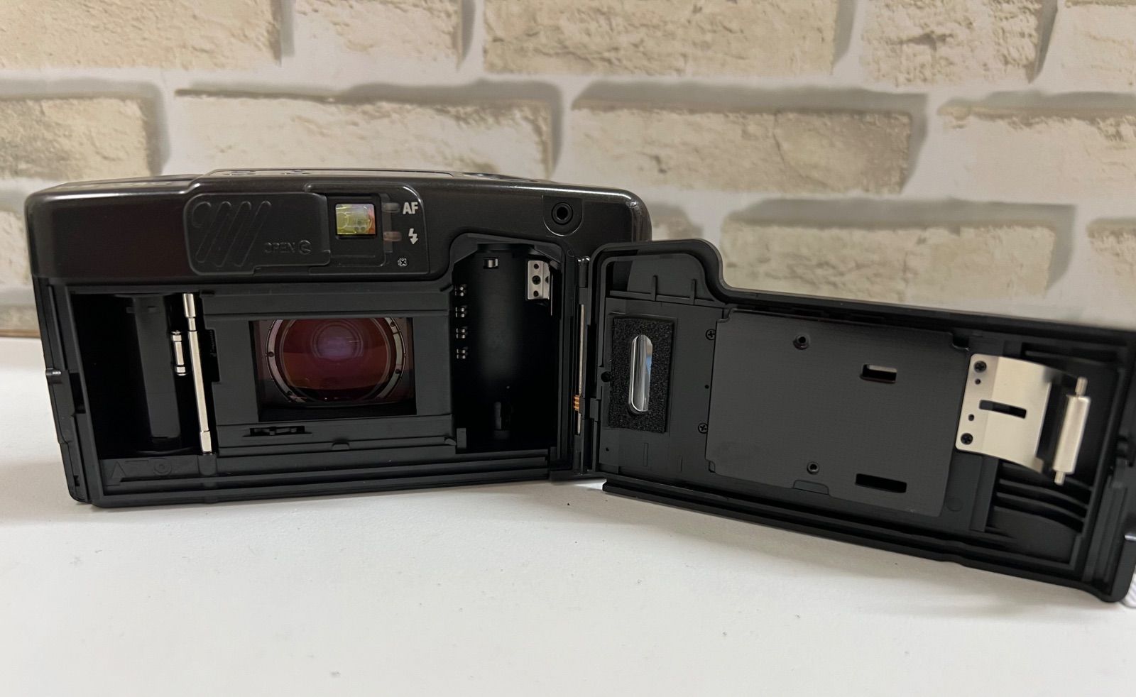 O7-66】◇ RICOH / リコー フィルムカメラ RZ-750 DATE ジャンク 中古