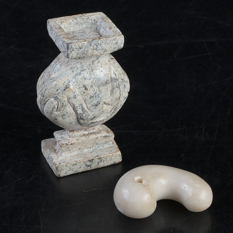 中国 玉石彫刻 印材 勾玉 玉器 2点まとめて N S327 - メルカリ