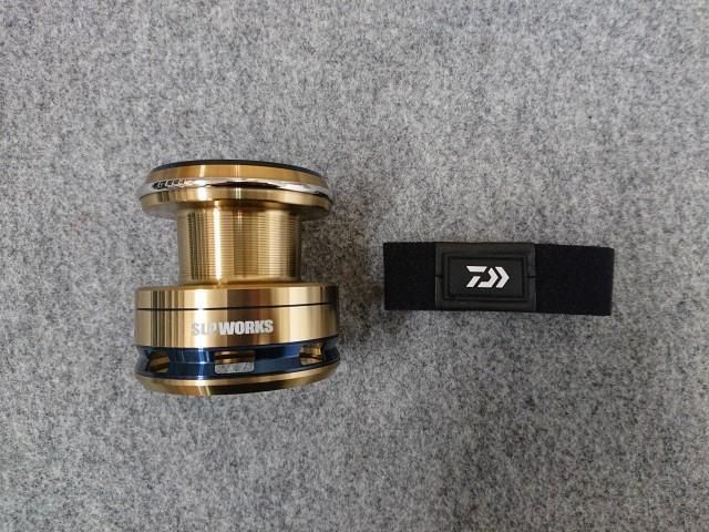 未使用品】 SLPワークス ロードラグチューン 8000S スプール ゴールド