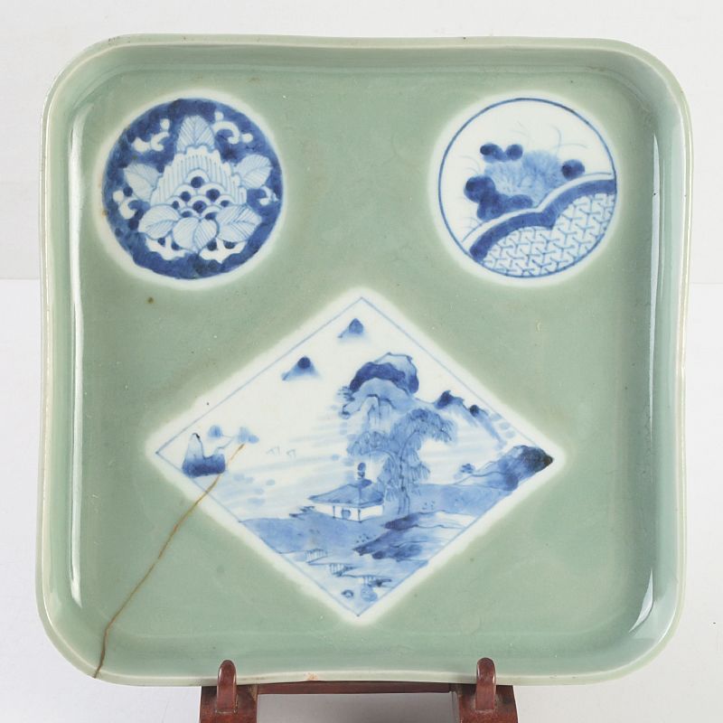 伊万里焼 古伊万里 青磁 染付山水文 角皿 時代箱付 N S329 - メルカリ