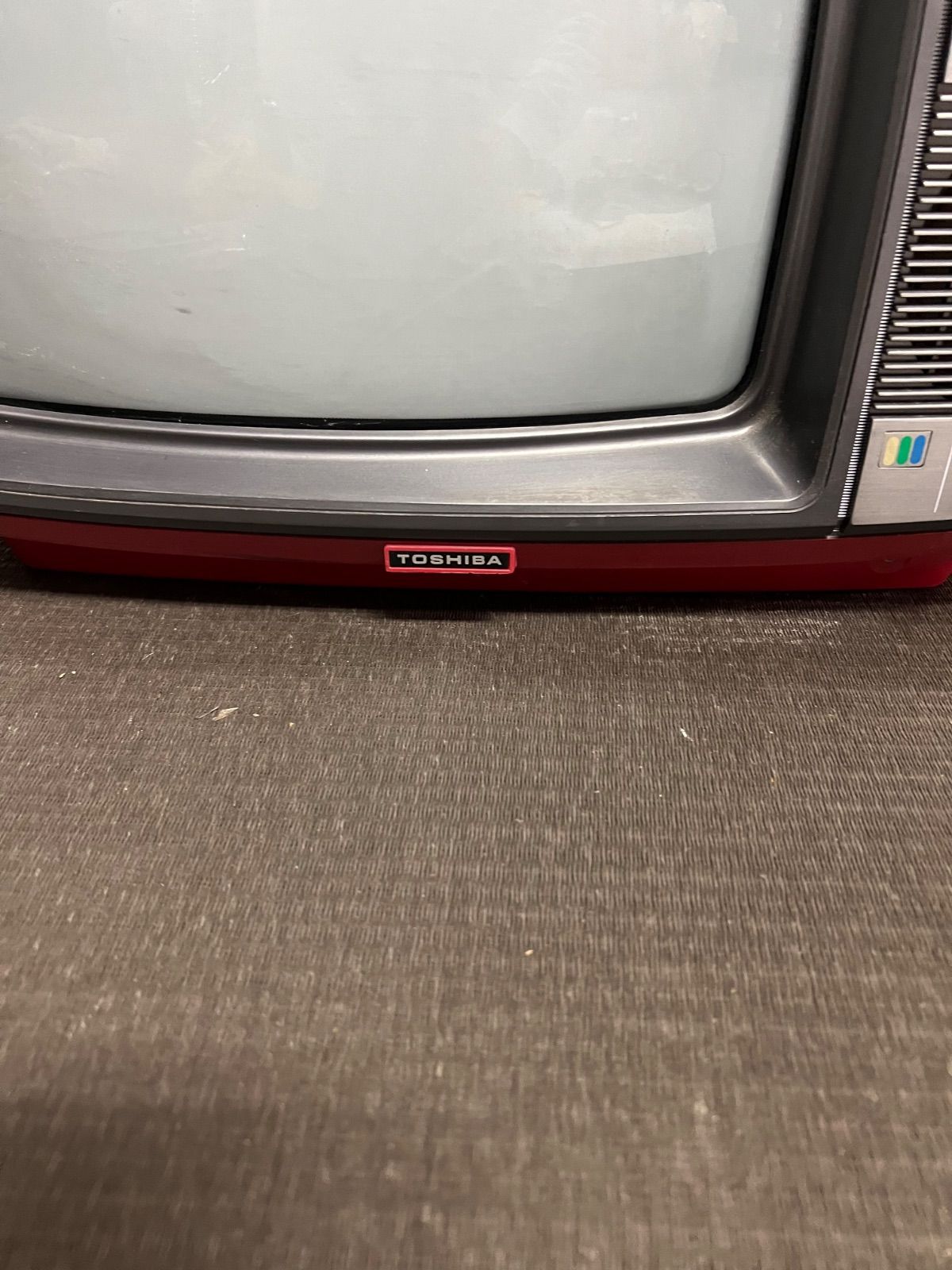 ⭐︎ 昭和 レトロ TOSHIBA ポータブル ブラウン管 テレビ BL_C - メルカリ