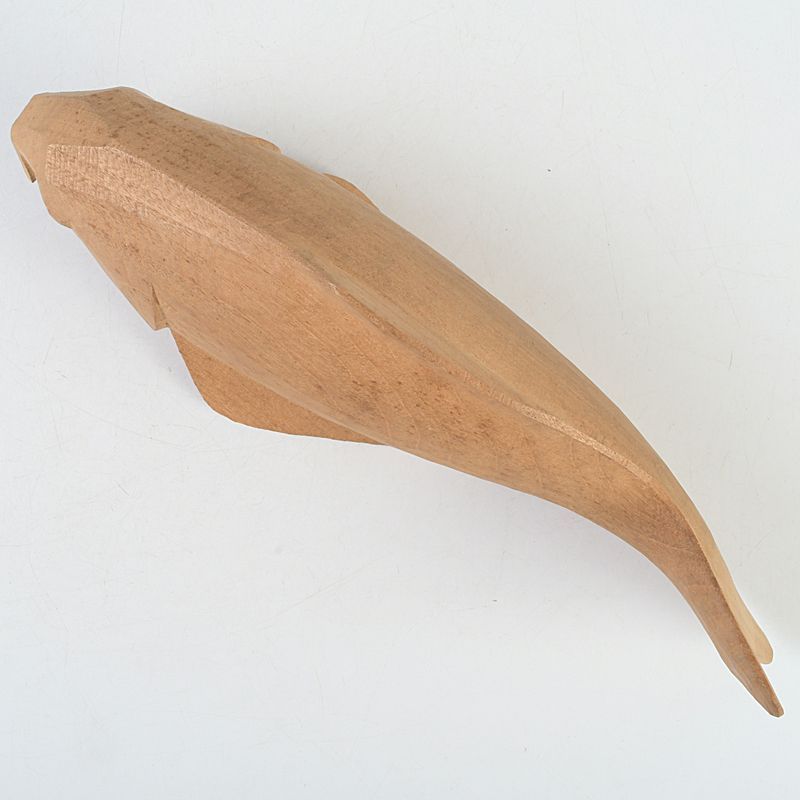 彫刻家 加藤知彦作 木彫 「遊鯉」 置物 共布共箱 N S331 - メルカリ