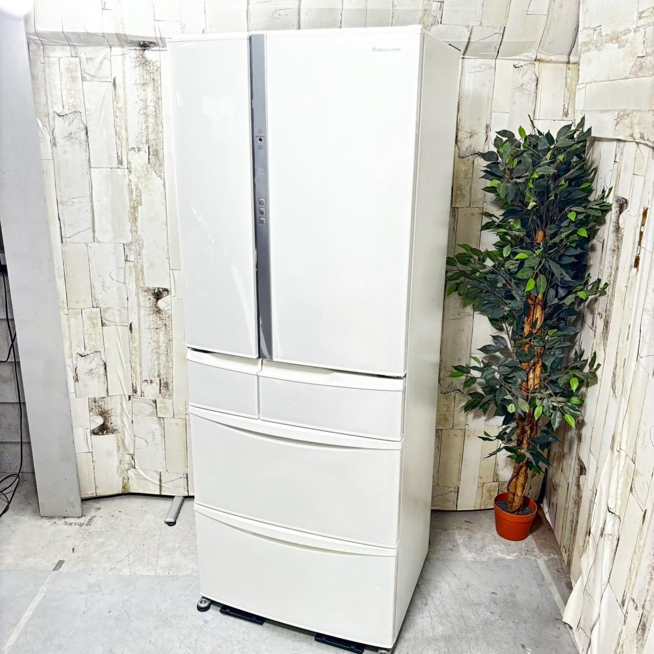 2022年製】Panasonic パナソニック NR-FVF458-W ノンフロン冷凍冷蔵庫