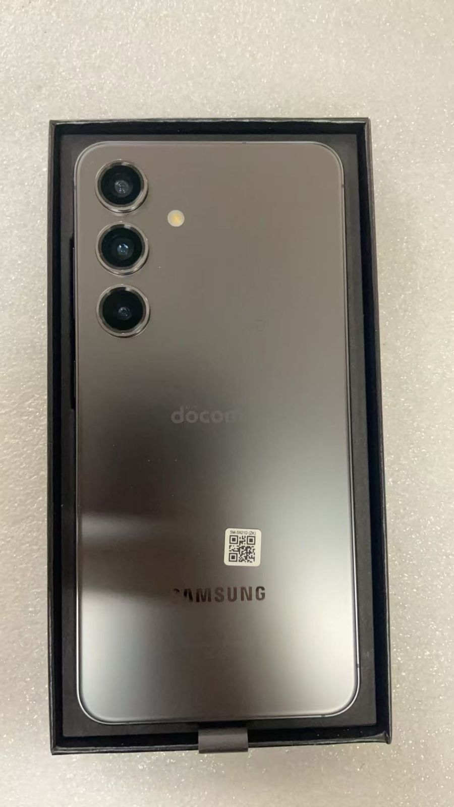 中古品Galaxy S24 SC-51E-256GB OnyxBlack docomo版 SIMフリ一整備済み