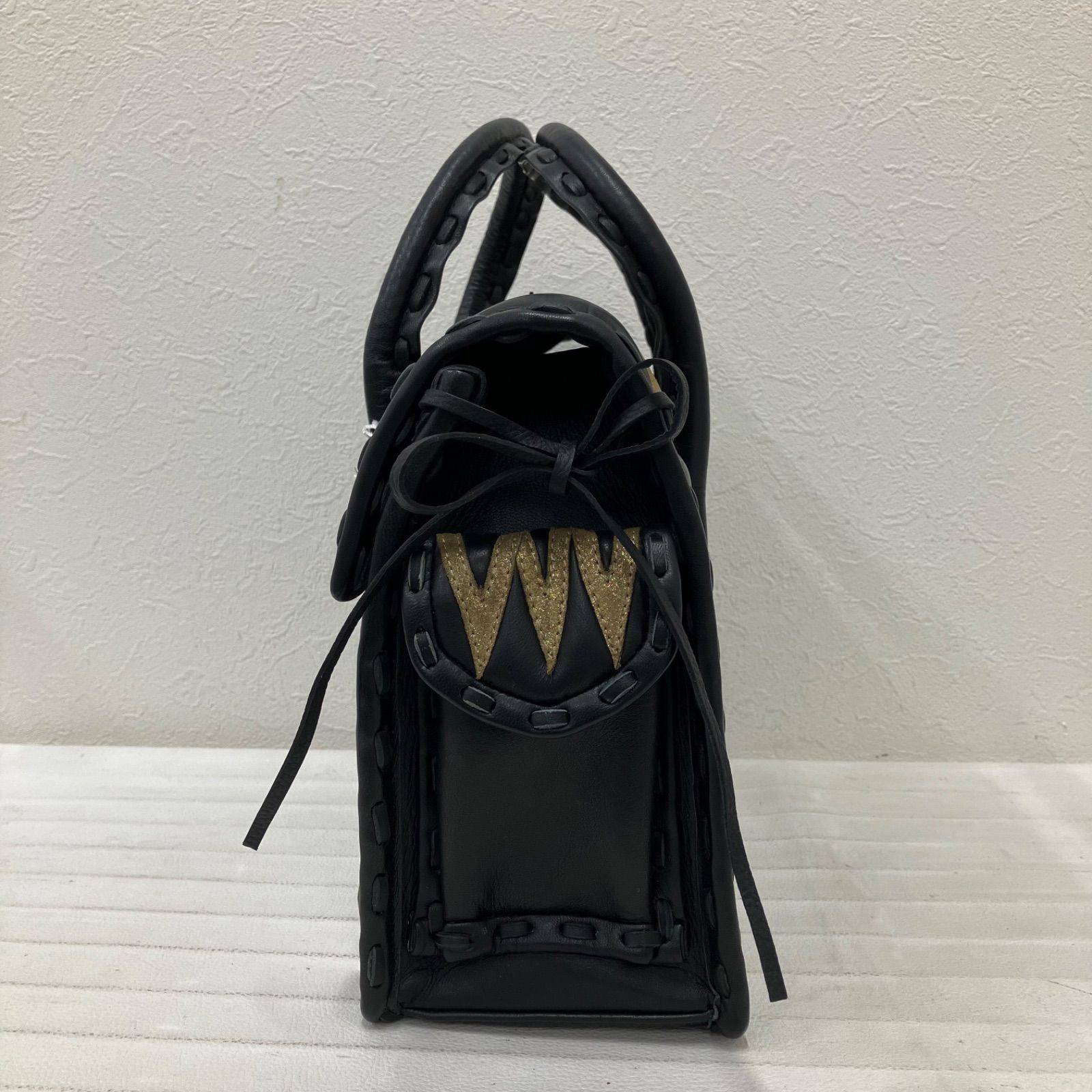 【新品・タグ付】CARVING TRIBES＊カービングバスケット＊牛革×籐＊黒 中古・古着通販】CARVING TRIBES (カービングトライブス) ハンドバッグ