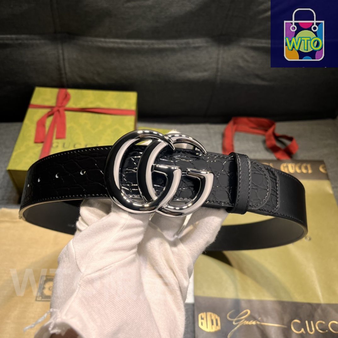 今日特価】GUCCI New Model ブラックレザーベルト with GG Perforated
