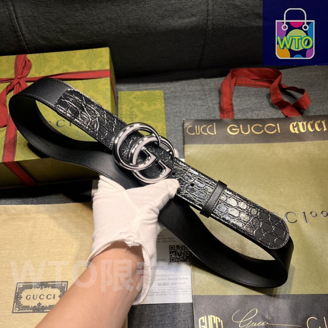 今日特価】GUCCI New Model ブラックレザーベルト with GG Perforated