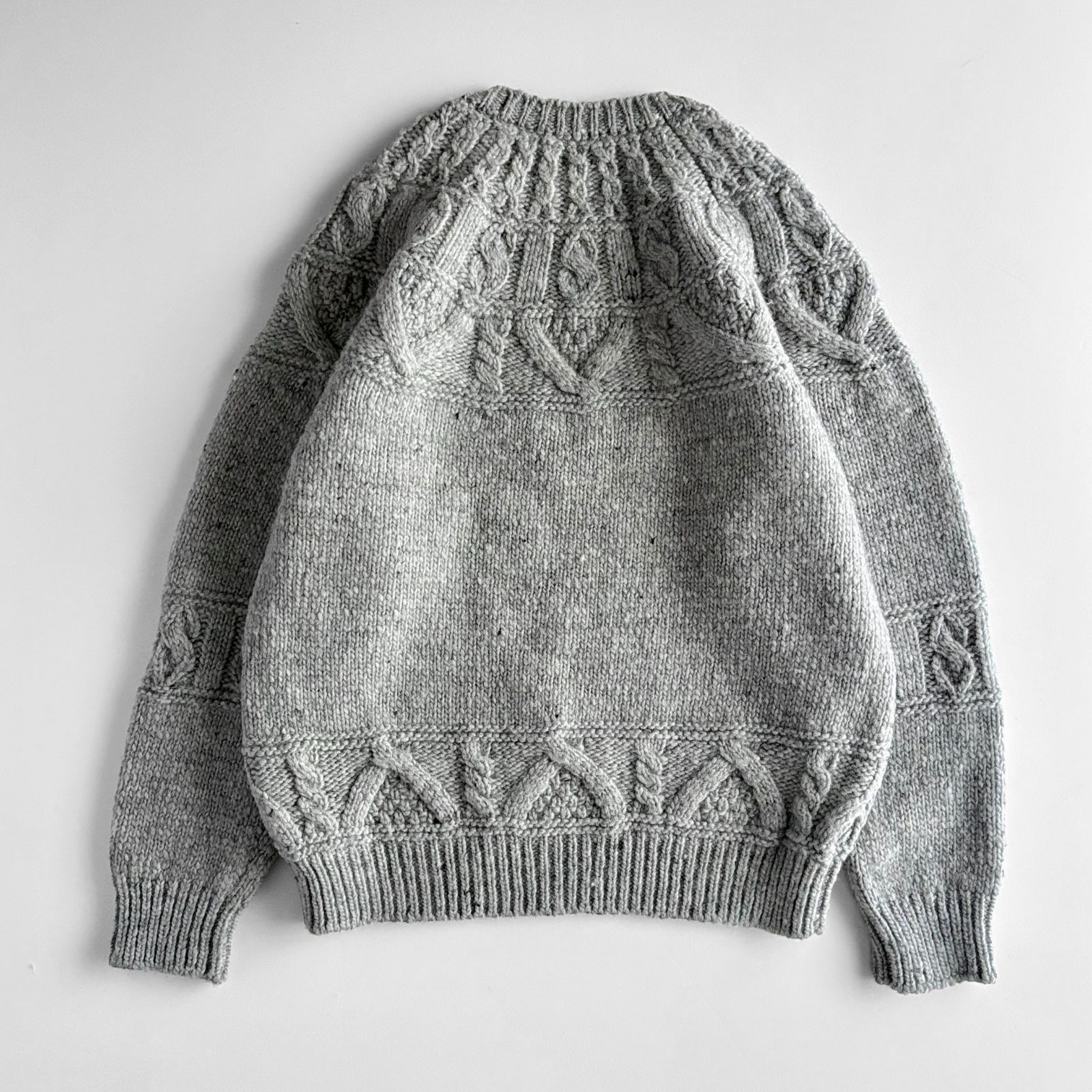 美品 / BATONER バトナー / SPREAD ALAN CREW NECK ウール100 