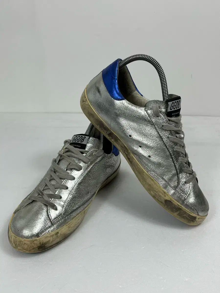 ゴールデングース SuperStar シルバー スニーカー 39 - メルカリ