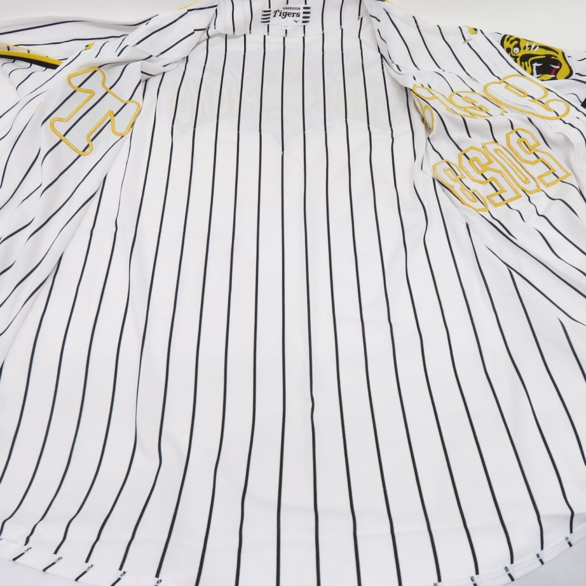 阪神タイガース 2023 日本一記念 ホーム レプリカ ユニフォーム☆新品☆Ｏ 未使用】阪神タイガース 2023日本一記念 レプリカユニフォーム（ホーム