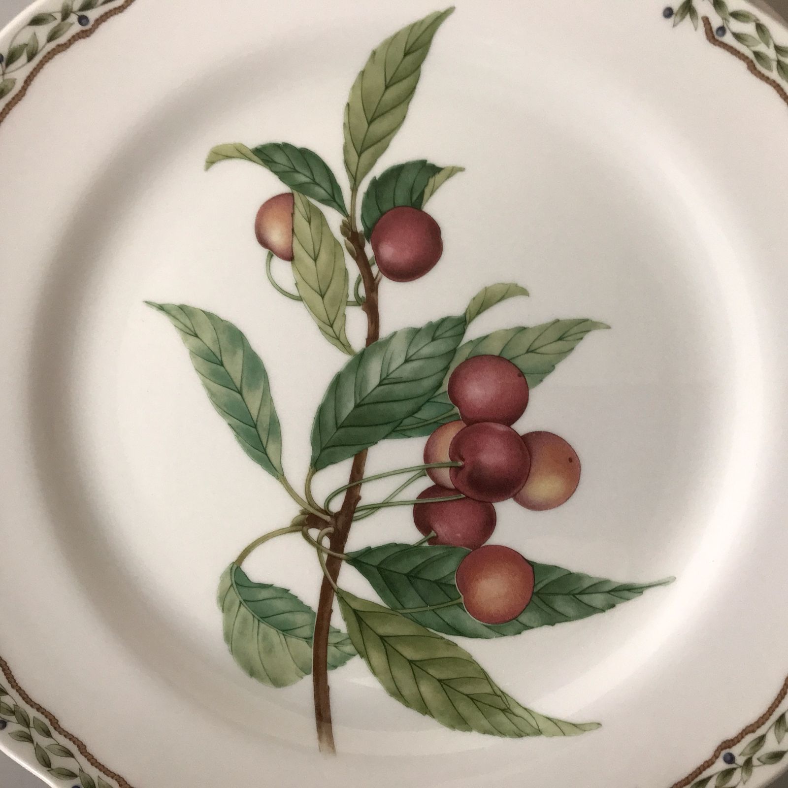 ベルナルド　未使用１８ピース　ミート皿　サラダ皿　パン皿 ベルナルド 未使用18ピース ミート皿 サラダ皿 パン皿