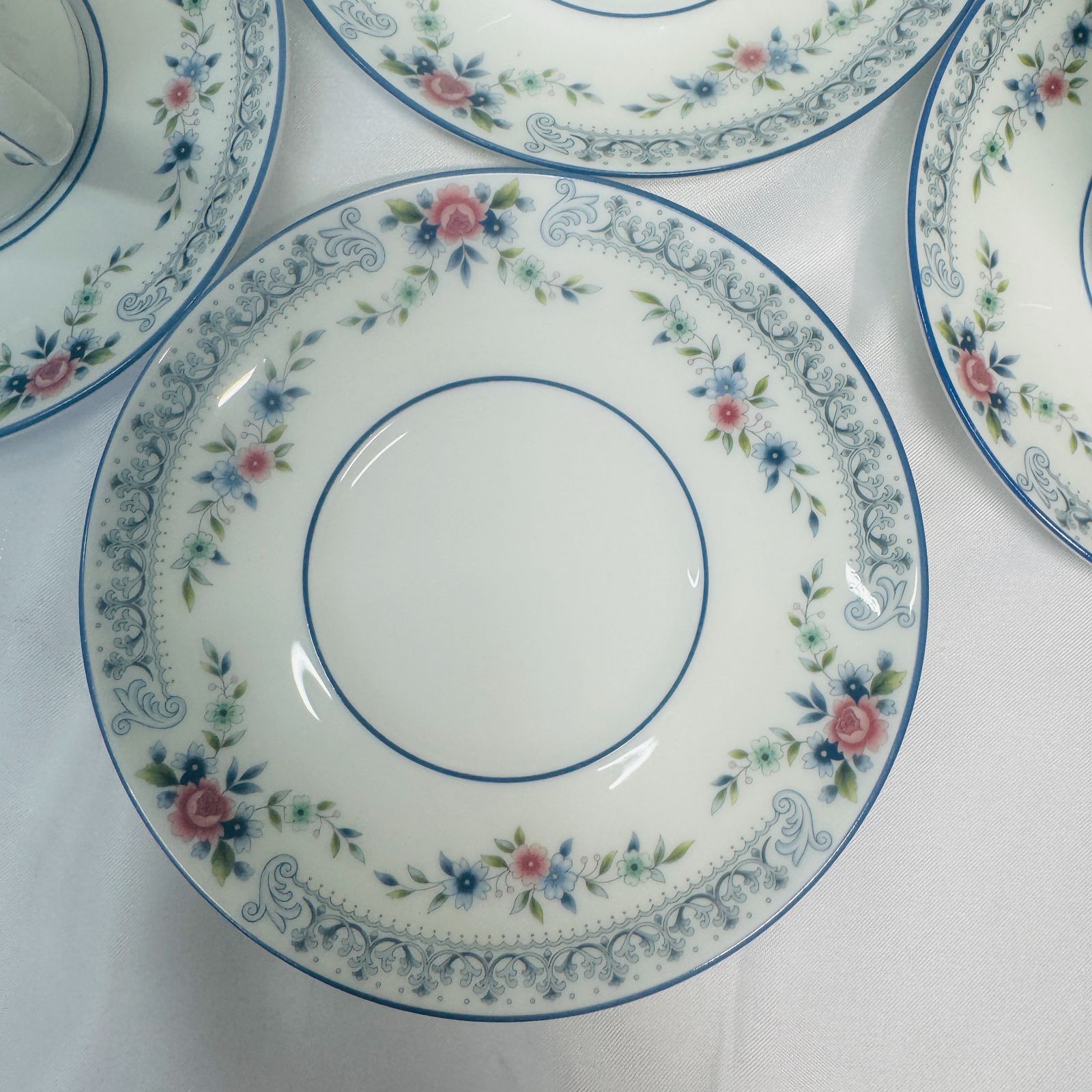 【黒壺美品】ウェッジウッド★ローズミード★サラダボウル　6個 黒壺美品】ウェッジウッド☆ローズミード☆サラダボウル 6個 - メルカリ