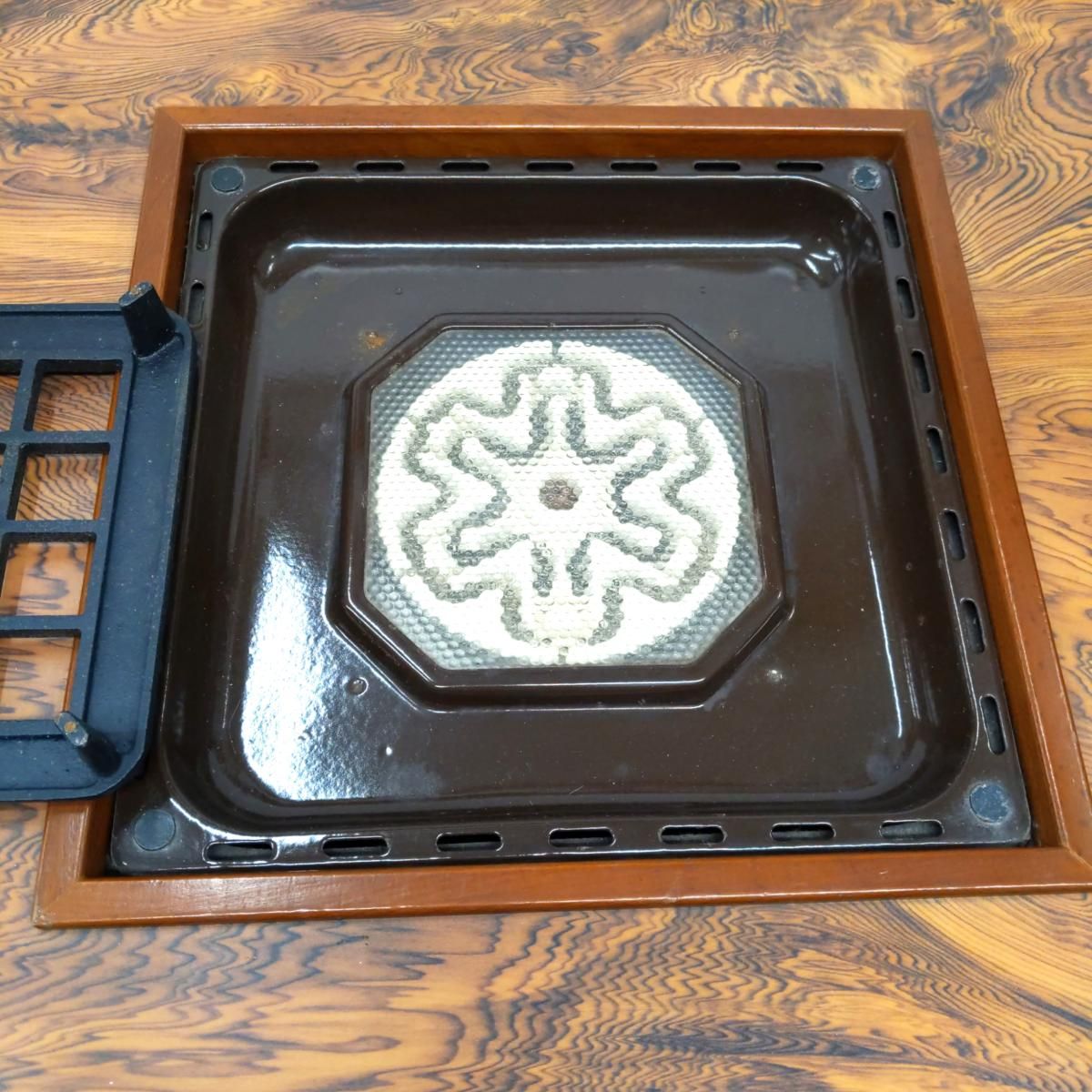 中古品】ナショナル 電気火鉢 DH-11 昭和レトロ アンティーク〇YR