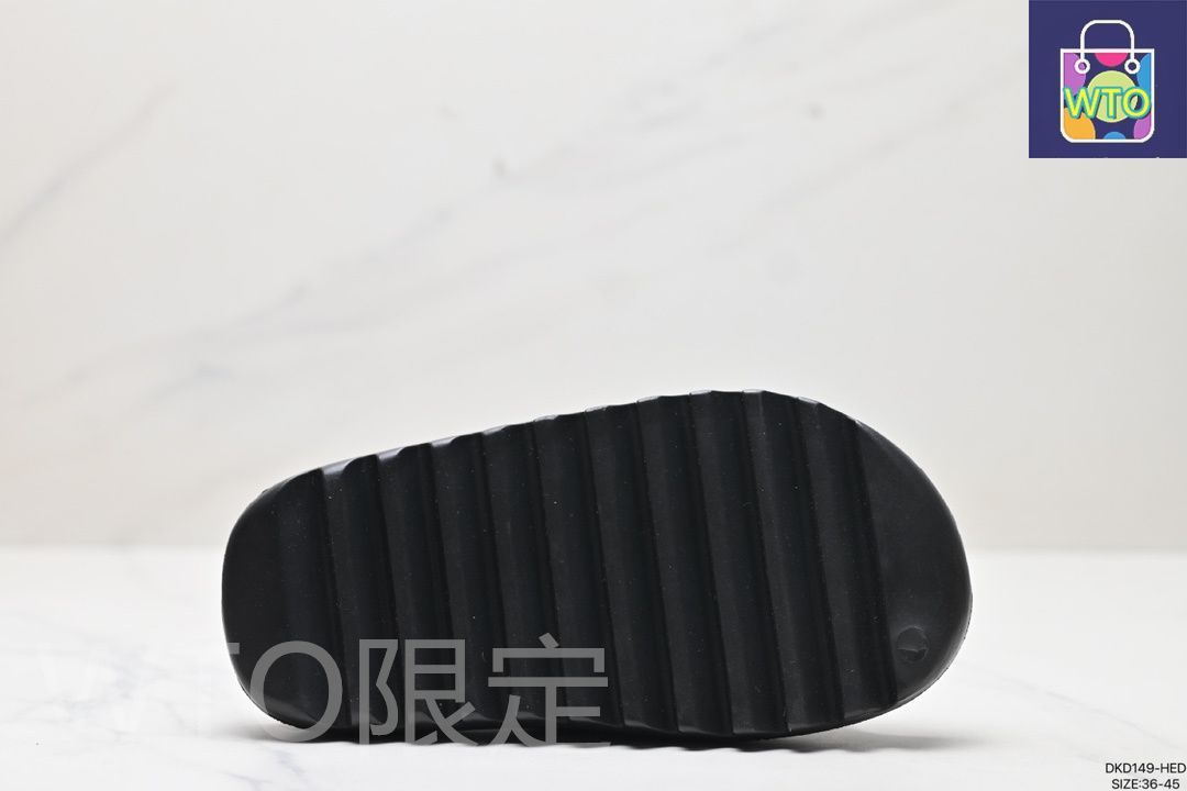 アディダス イージースライド 