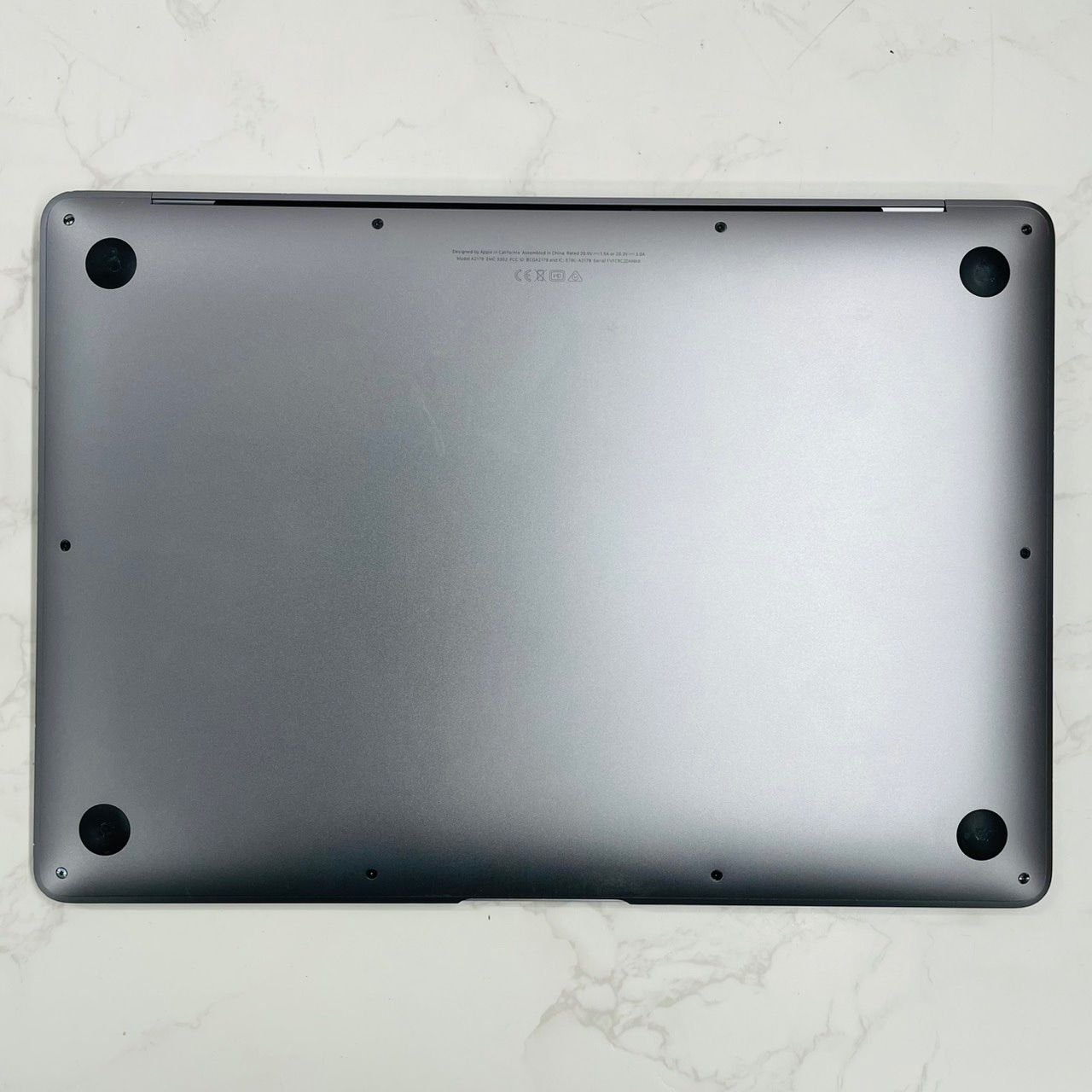 Apple MacBook Air 13 2020 1.1Ghz i5 16GB 256GB スペースグレイ 充