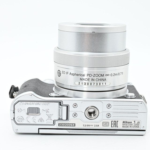 美品＞ Nikon ニコン Nikon1 J5 標準パワーズームレンズキット