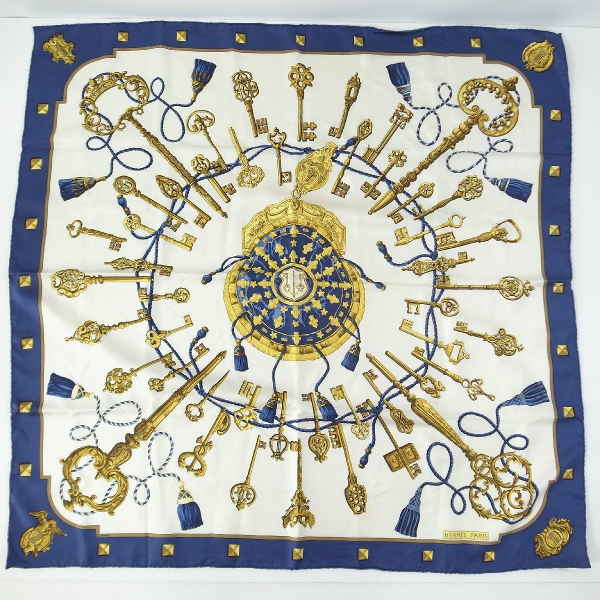 HERMES エルメス カレ 90 シルクスカーフ