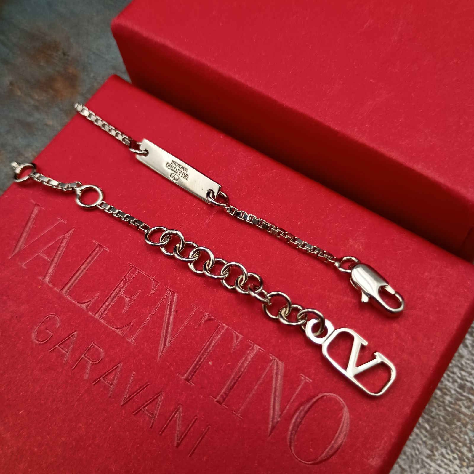 VALENTINO ヴァレンチノ ブレスレット メンズ Vロゴ シグネチャー 