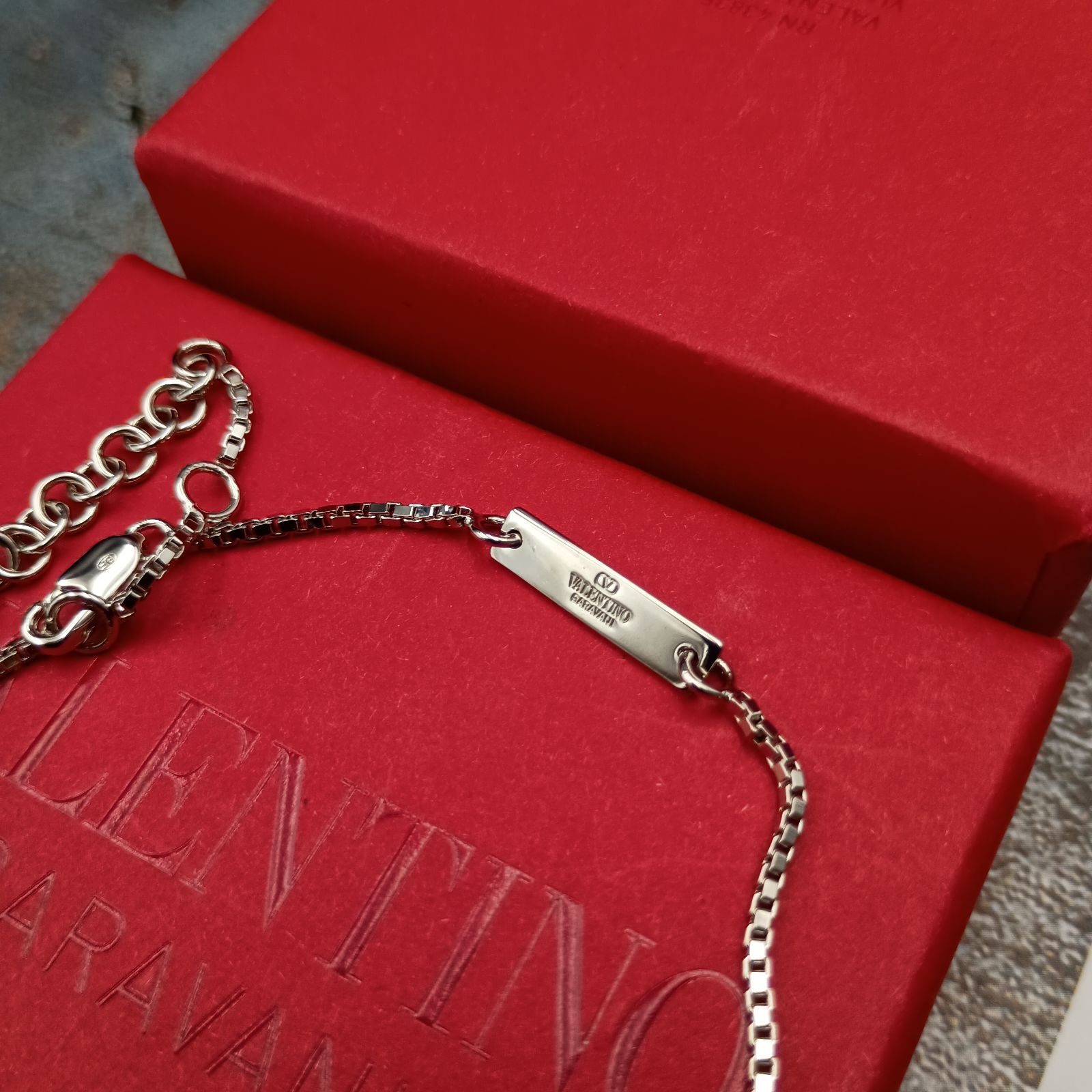 VALENTINO ヴァレンチノ ブレスレット メンズ Vロゴ シグネチャー