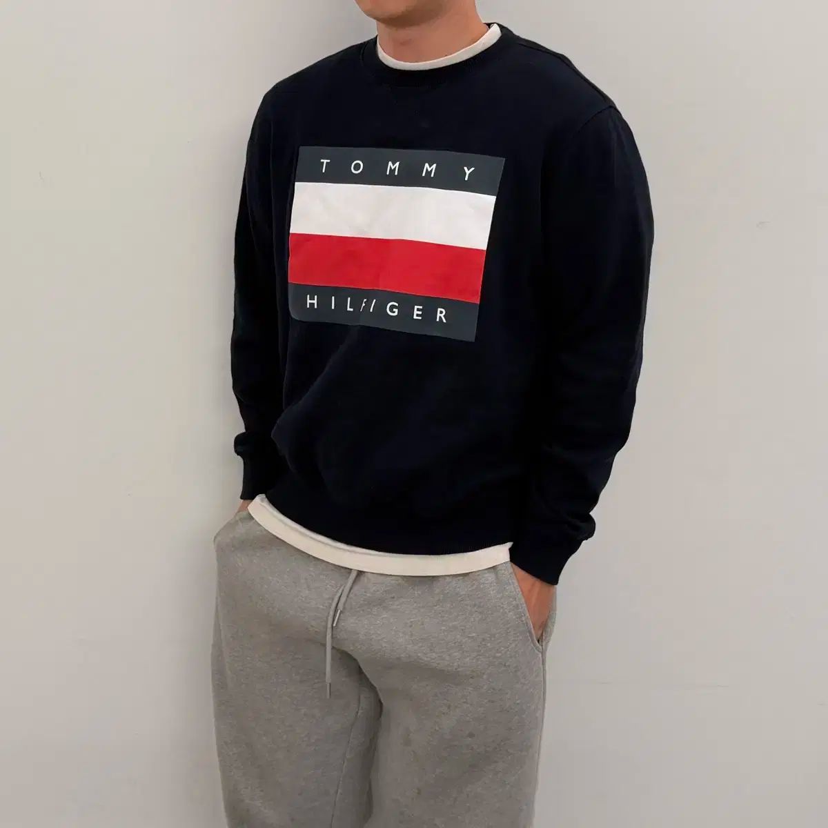 KITH トミーヒルフィガー スウェット 値下げ中]kith tommy スウェット