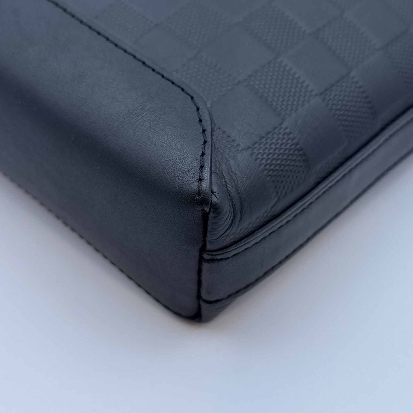 ルイヴィトン ダミエ アンフィニ ディスカバリー メッセンジャー N42418 楽天市場】ルイヴィトン N42418 ディスカバリー・メッセンジャー BB