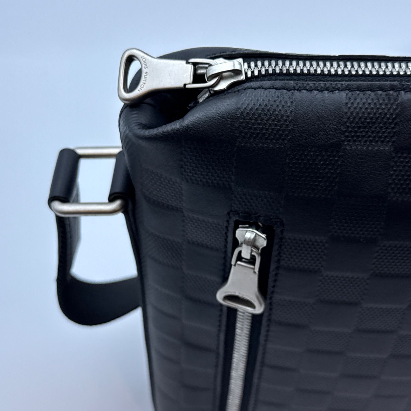 Louis Vuitton ルイヴィトン ダミエ アンフィニ ディスカバリー