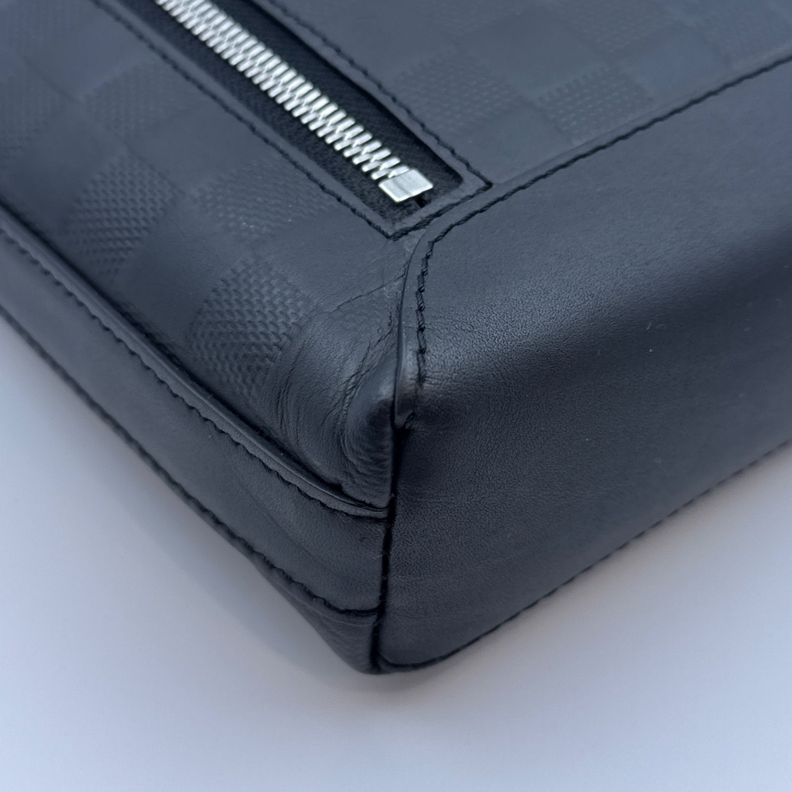 Louis Vuitton ルイヴィトン ダミエ アンフィニ ディスカバリー