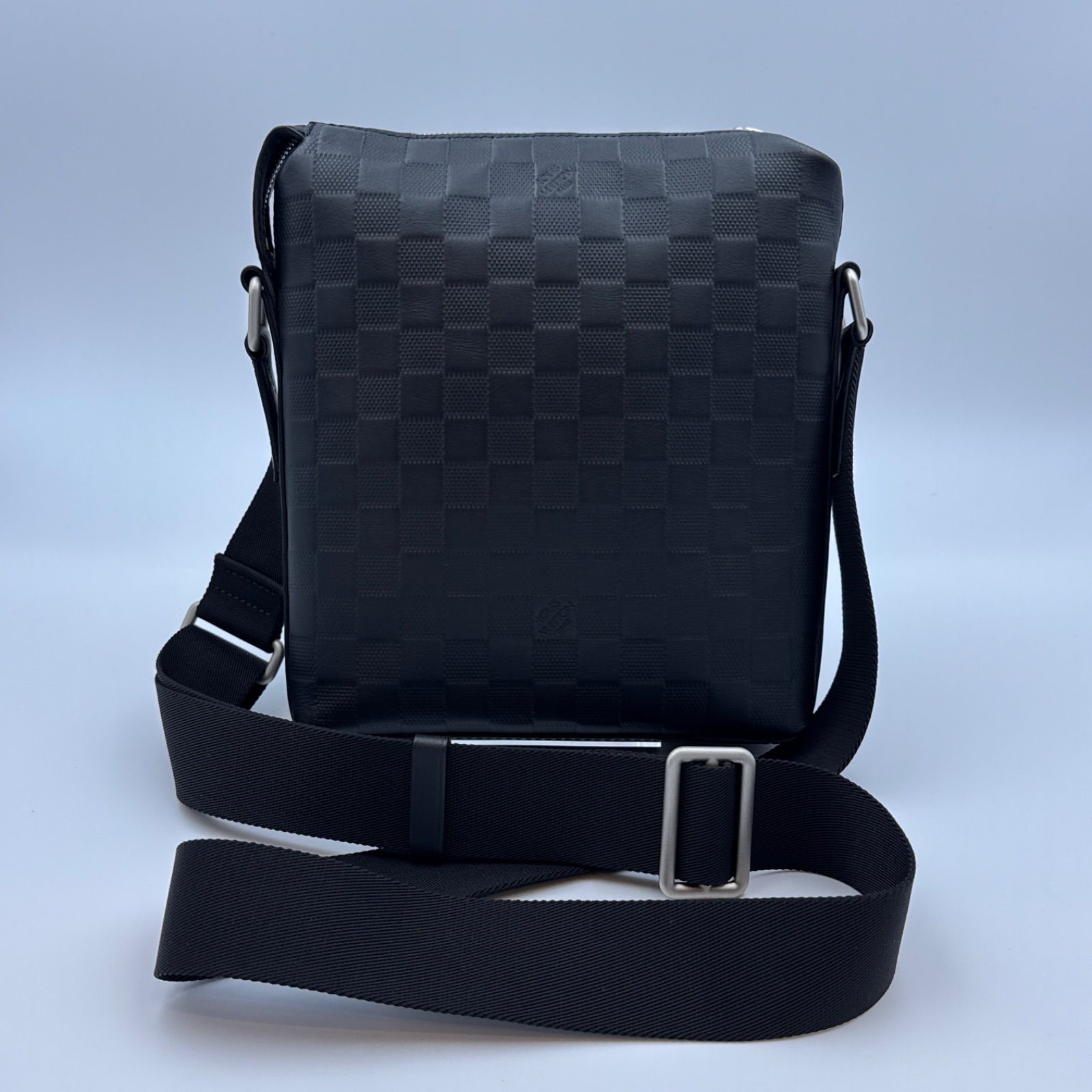 Louis Vuitton ルイヴィトン ダミエ アンフィニ ディスカバリー