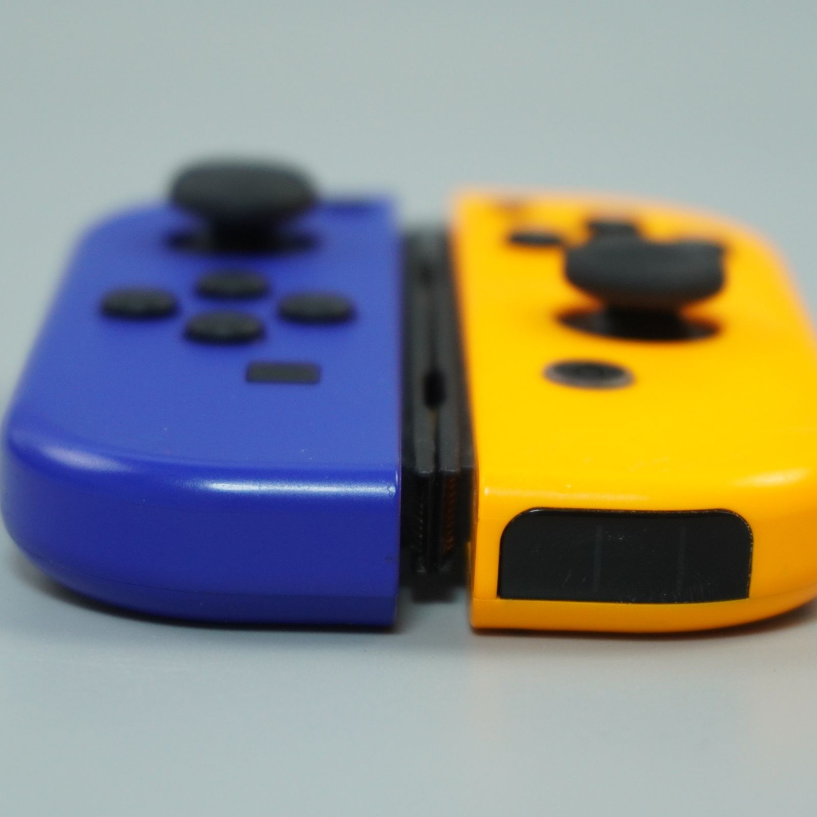 Nintendo switch ジョイコン ブルー オレンジ m213 - メルカリ