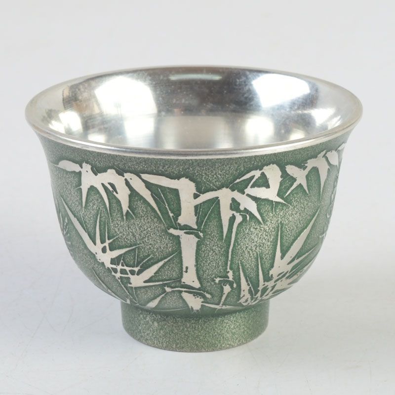 煎茶道具 中村光山造 錫製 松竹梅刻 ぐい呑 共箱 N S340 - メルカリ