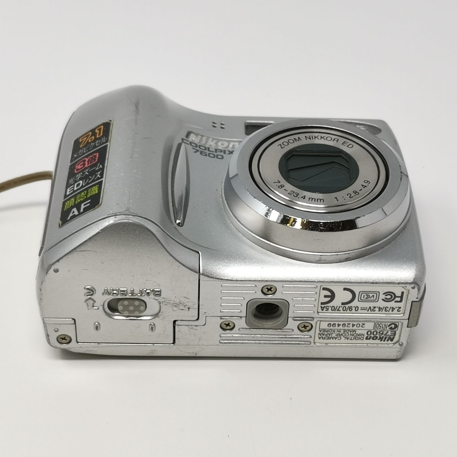 ニコン coolpix 7600 デジカメ 電池式 動作確認済み デジタルカメラ
