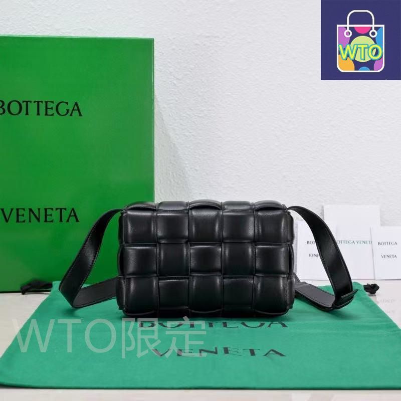 BOTTEGA VENETA カセット レザー バッグ ショルダーバッグ - メルカリ