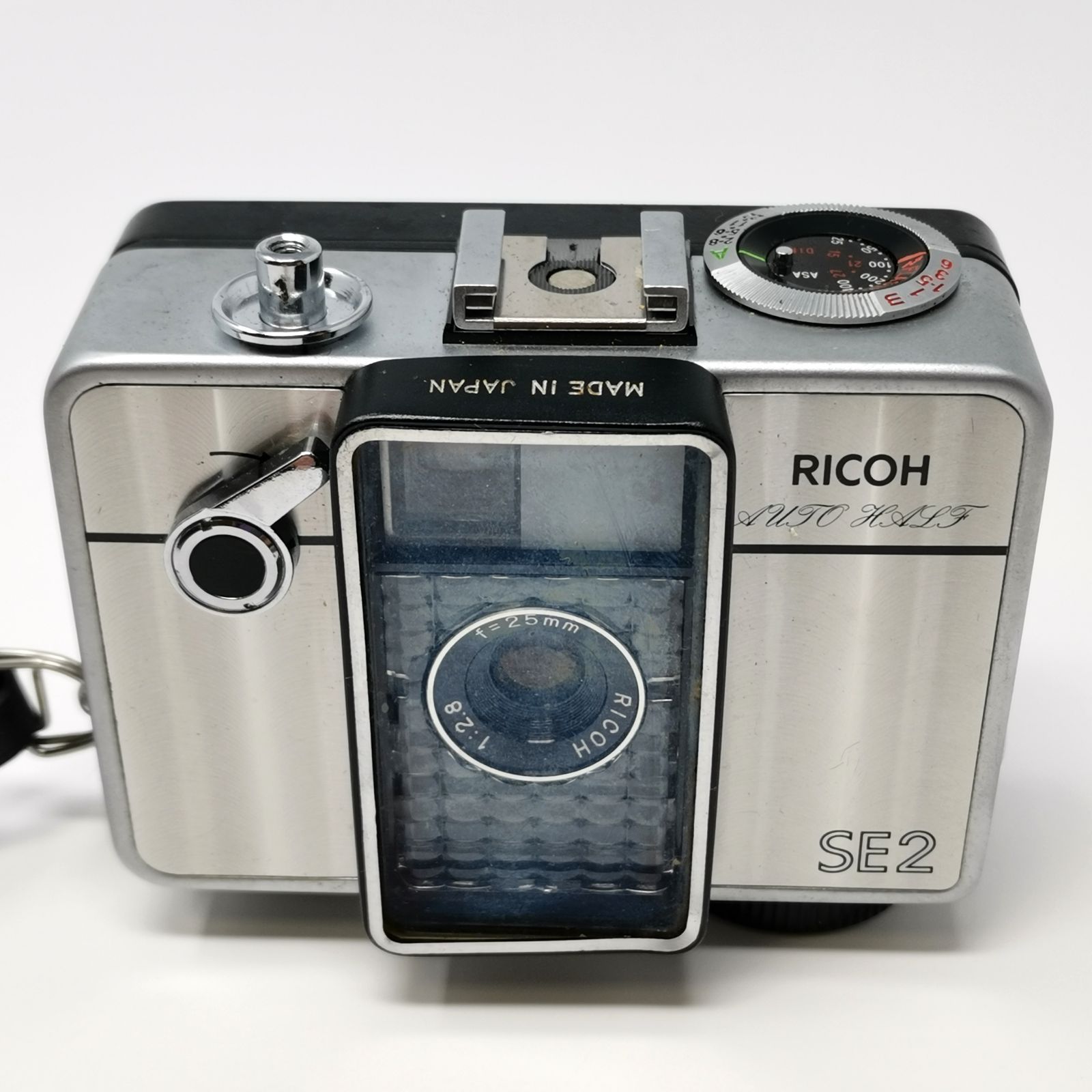 RICOH AUTO HALF SE2 フィルムカメラ シルバー フィルムないため動作