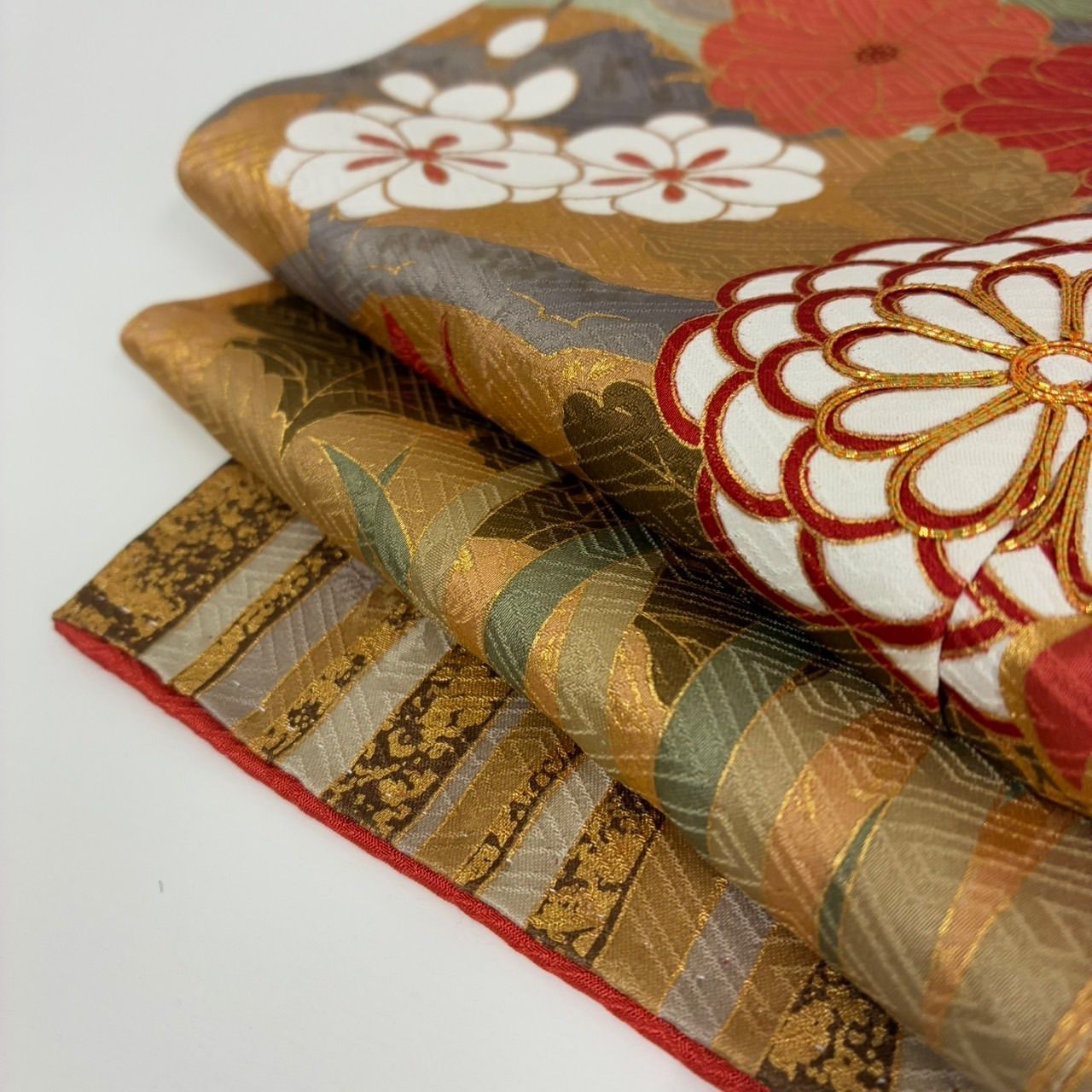 振袖 金駒刺繍 華やかな染め 豪華金彩 正絹 着物 MK-1268 - メルカリ