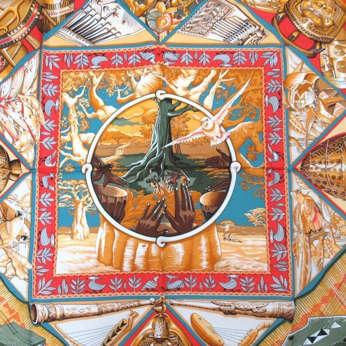 HERMESカレ90 Au son du tam tam タムタムの音に合わせて HERMES エルメス カレ90 スカーフ Au Son du Tam Tam 『タムタムの音に